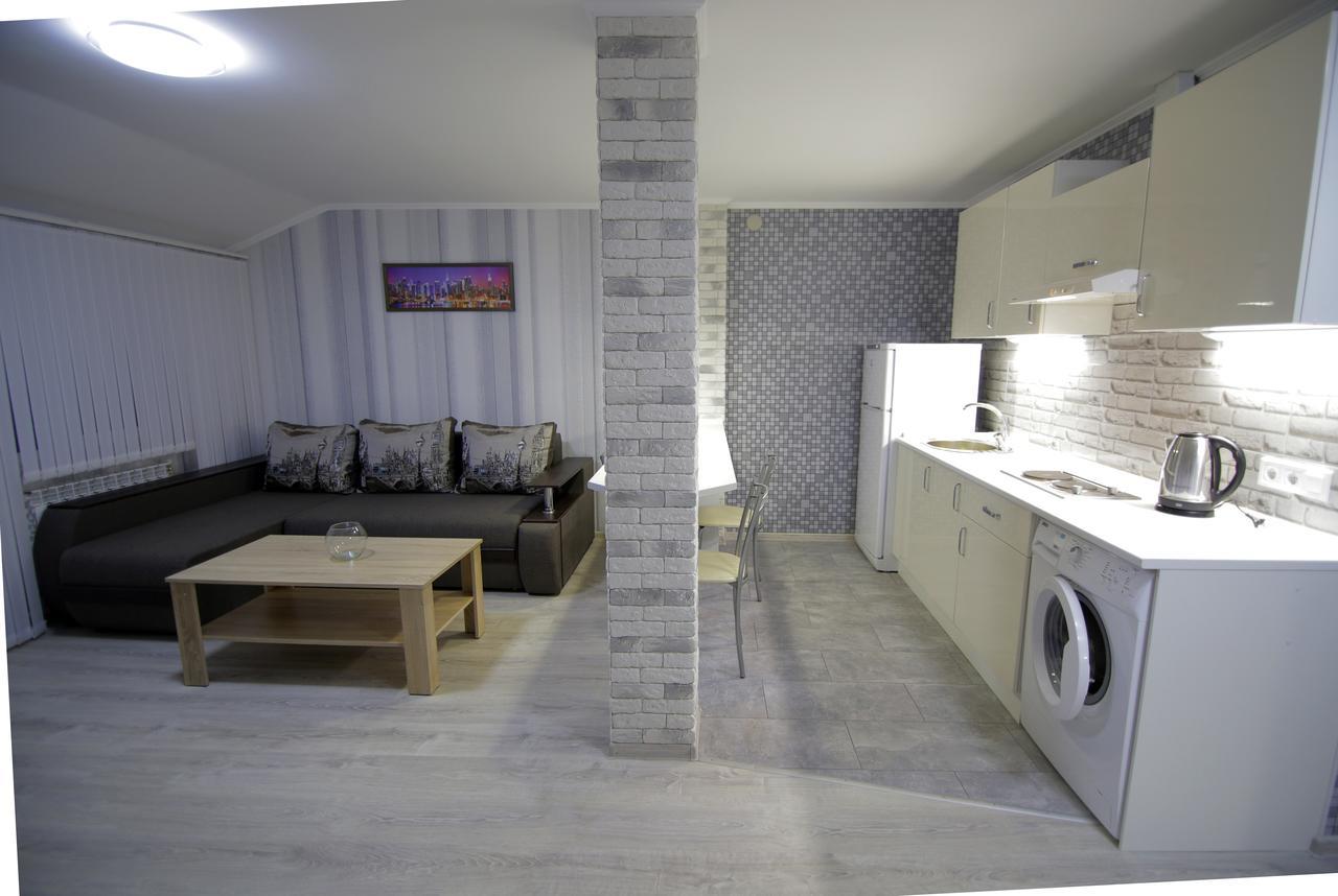 Ferienwohnung Apartamenti Mayak Odessa Exterior foto